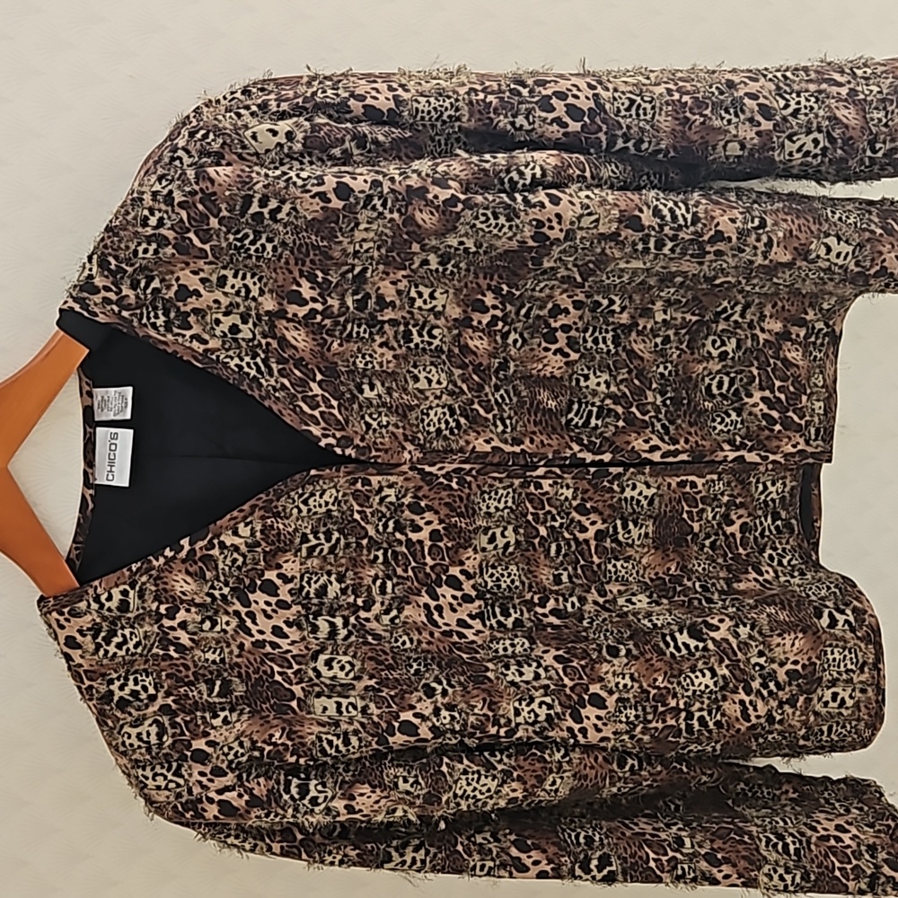Chicos 100% silk beautiful animal print jacket.